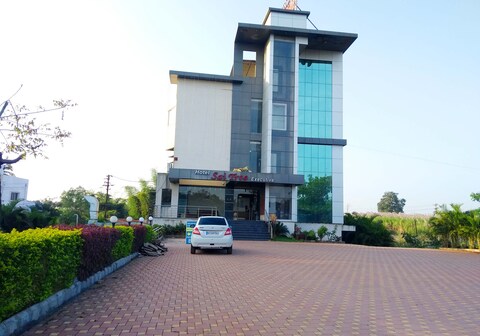 Hotel Sai Tree Executive