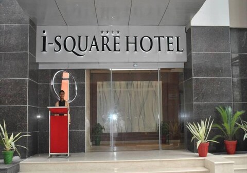 Hotel I Square