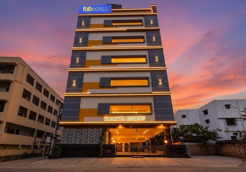 FabHotel Karthikeya Residency - Tirupati Bus Stand - 900m