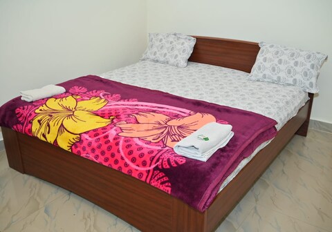 Whispering Rocks Jungle Resorts