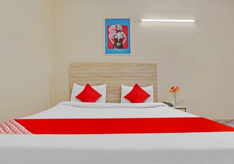 Hotel O OM VILLA RESIDENCY Near Lotus Temple