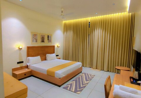 Rain Forest Gir Resort