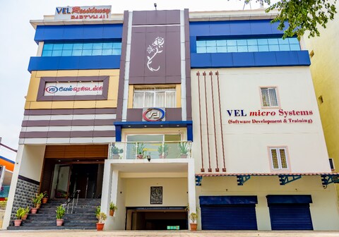 Vel Residency