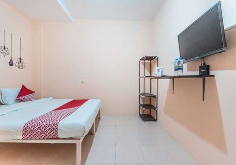 Hotel O Eden Guest House