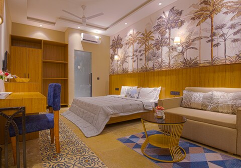 Eutopia Beach Resort