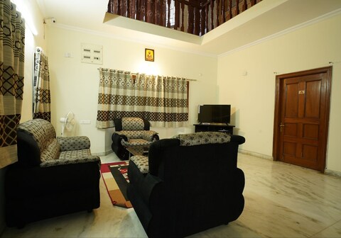 SRR luxury 5 bedrooms Villa MLA Colony