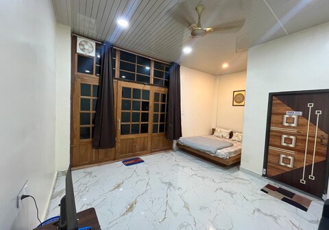 Serene Villa & Cafe