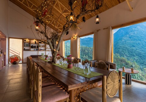 Seclude Pangot, Perch - Boutique Birding Resort