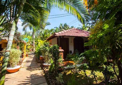 SHAWNELS BEACH RESORT