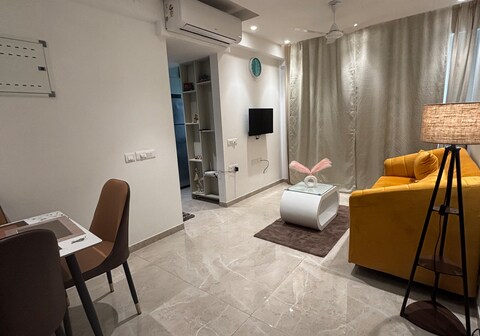 Luxury 1bhk fully furnished apartment powai