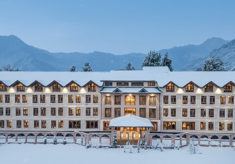 Hotel The Dewan by Royal NaQash