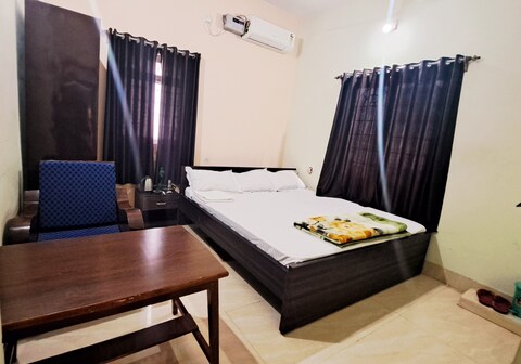 Hotel Atithi