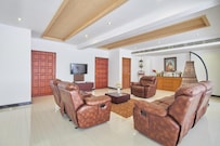 Phils' Residency & Banquets, Cochin Phils' Residency & Banquets, Cochin