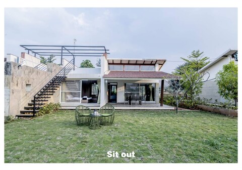 The Quade By Spandan Holiday Homes