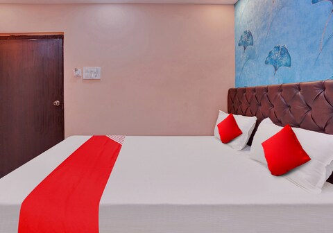 OYO 809508 Hotel Relax Rainbow