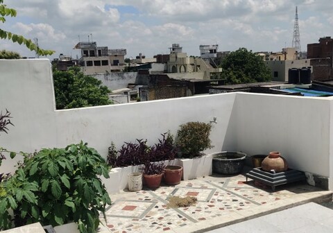 Tripathi Guest House