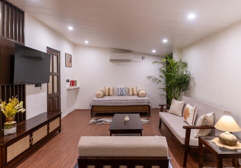 Verse Vista | A Luxe Stay