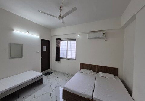 Sant Gulabrao Maharaj Vandgmay Mandir Alandi Devachiii