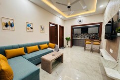 Home Escape 1BHK Elite Near Mahalaxmi Nagar, Ujjain Home Escape 1BHK Elite Near Mahalaxmi Nagar, Ujjain