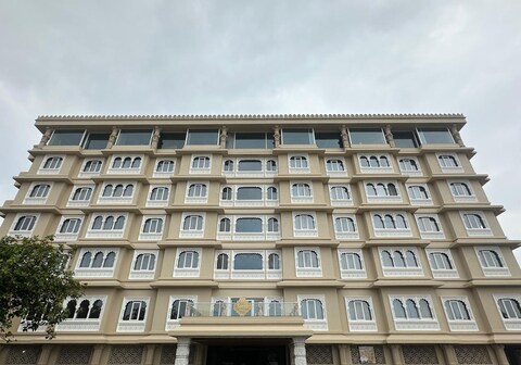 Sarju Palace