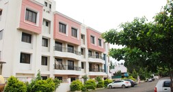 Hotel Lake View, Satara Hotel Lake View, Satara