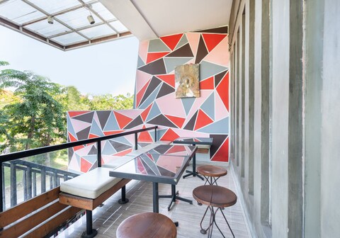 Flagship 91863 Metro House