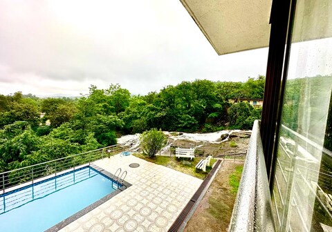 Waterfall AC Villa 4 BHK With Pool