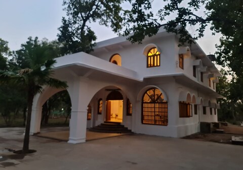 Bamera House Jungle Retreat