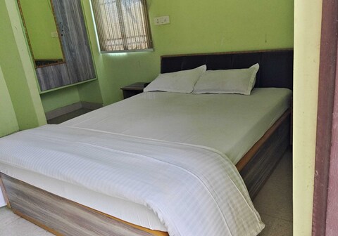 Collection O Rajgir Railway Junction Formerly Hotel Mamta Kutir