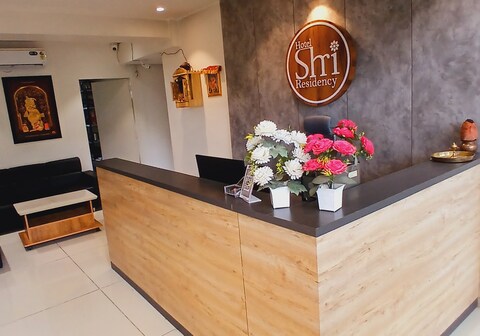 Hotel Shree Hari Om Residency