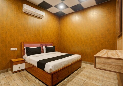 Hotel O Kingland Water Park Rohtak