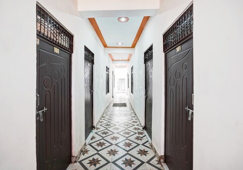 Hotel O RAJ MAHAL HOTEL & RESTUARANT