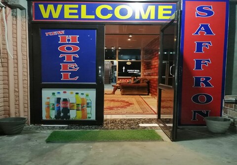 Hotel Saffron