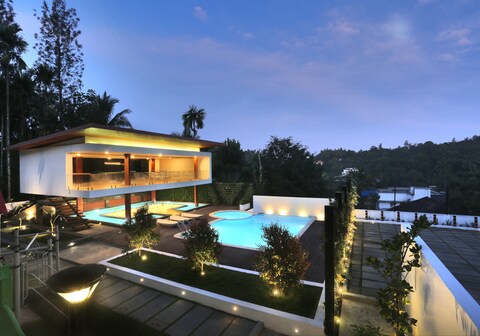 Le Villagio | Apartment, Domes and Pool
