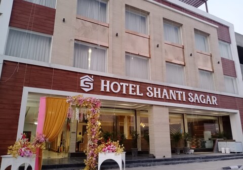 Hotel Shanti Sagar