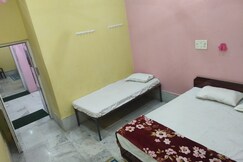 BHARDWAJ HOME STAY, Mathura BHARDWAJ HOME STAY, Mathura