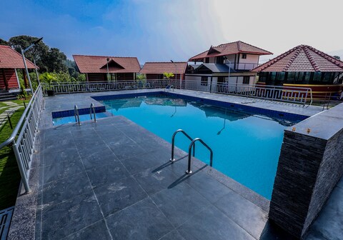 Mountain Peak Resort By TeraStay