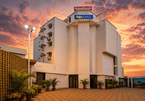 FabHotel Amaltas