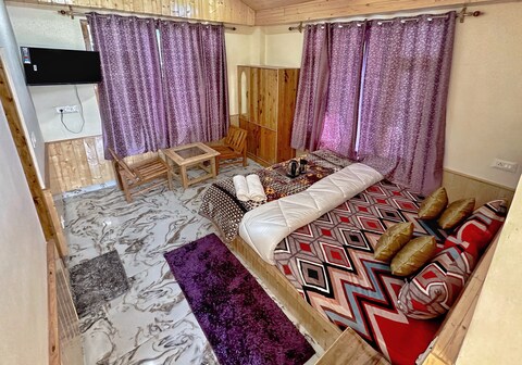 Preet cottage manali