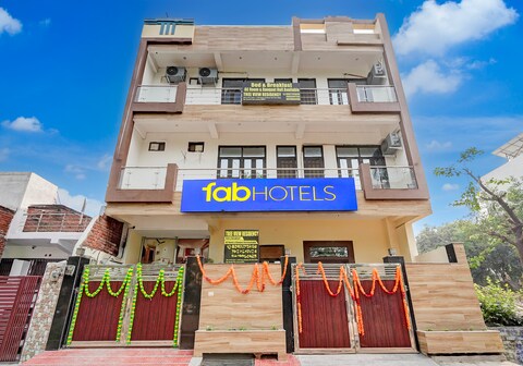 FabHotel Tree view Residency