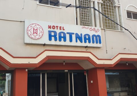 Hotel Ratnam