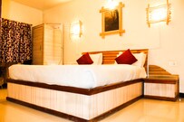 Al-Woodlands Residency, Ooty Al-Woodlands Residency, Ooty