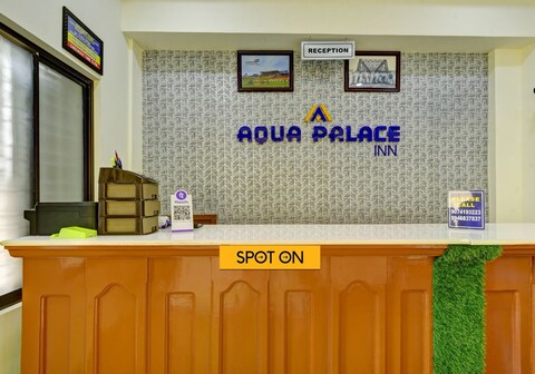 Aqua Palace Inn Iritty