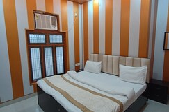 Maa Sharda Palace, Ayodhya Maa Sharda Palace, Ayodhya