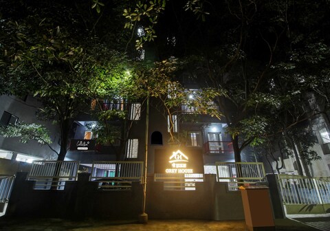 Super Collection O Grey House