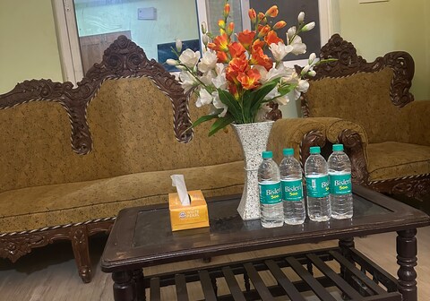 3bhk luxury new furnished flat