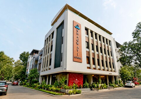 BHAGWATI LUXURIA