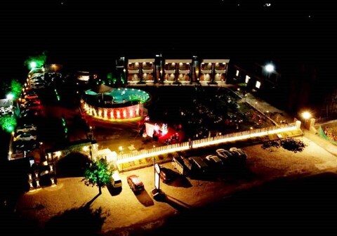 Clarks Exotica, (Formerly known as Mandav heritage Resort)