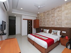 OYO 10263 Hotel Grand Nishat, Patna OYO 10263 Hotel Grand Nishat, Patna
