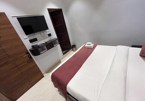 Asahi P Guest House